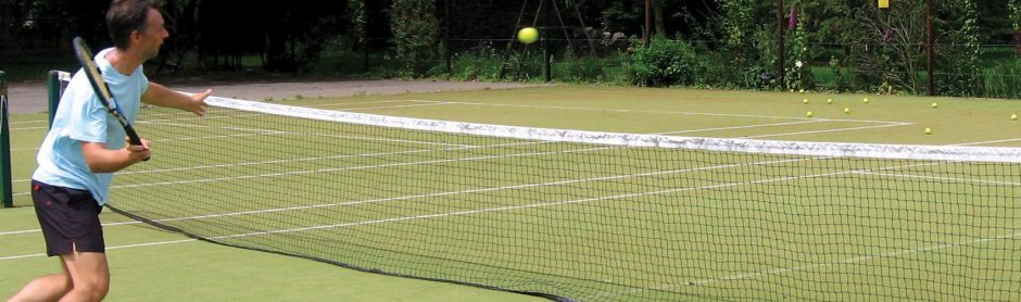 Volley practise at the London Tennis Camp