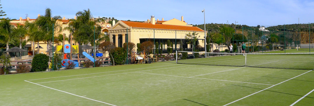 Baia da Luz tennis courts