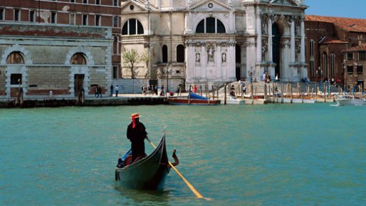 A tennis break in Venice