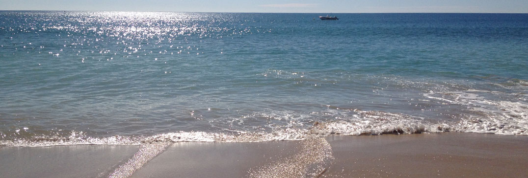 Sun and beach, tennis holiday