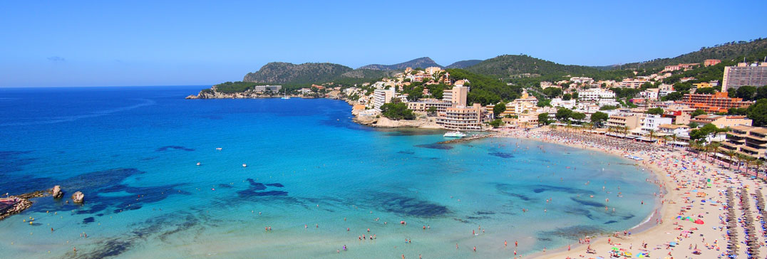 Beach and tennis in Mallorca