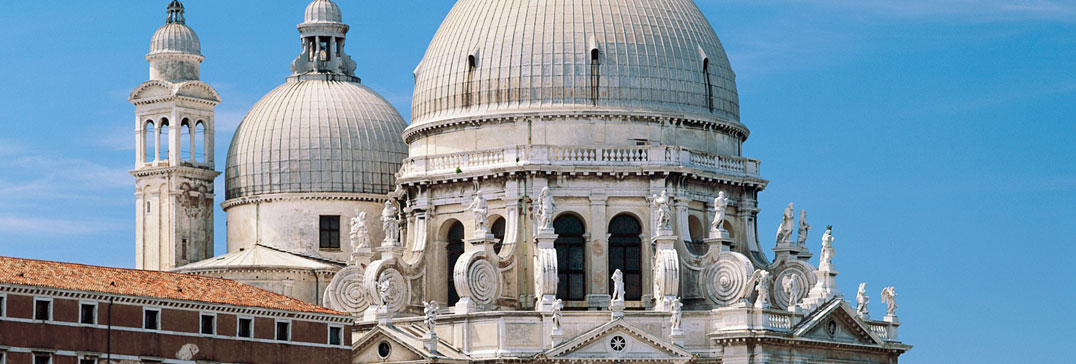 Beautiful buildings in Venice 